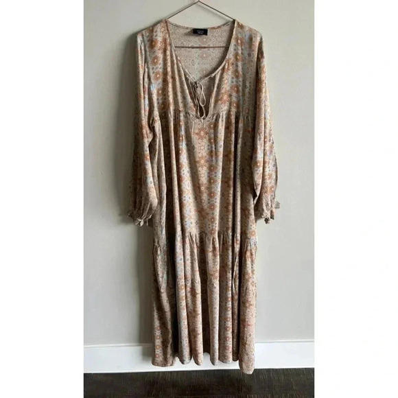 Dress Forum LA Tiered Maxi Dress Prairie Tassel Tie Flowy Floral Boho Brown Sz M - Picture 1 of 9
